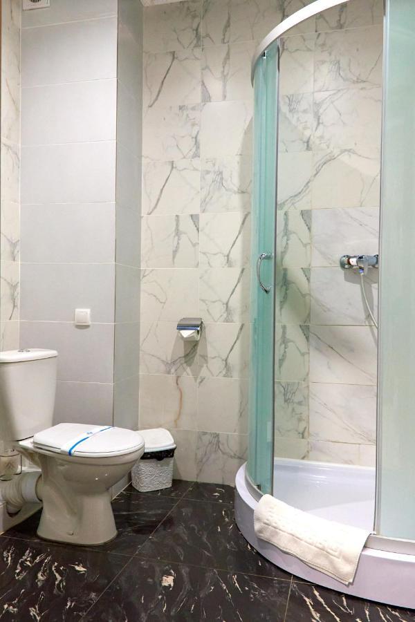 Hotel Royal 波尔塔瓦 外观 照片