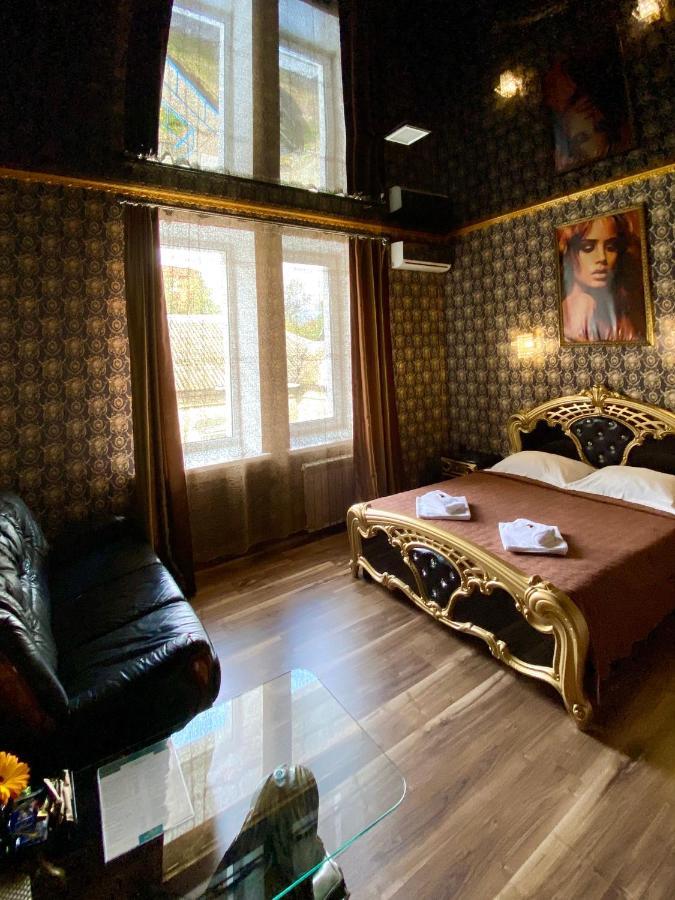Hotel Royal 波尔塔瓦 外观 照片