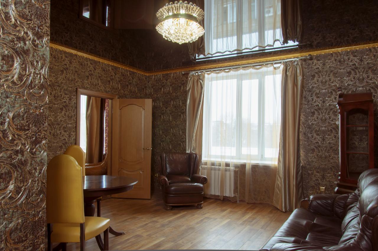 Hotel Royal 波尔塔瓦 外观 照片